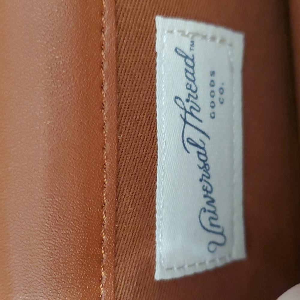 NWOT Universal Threads Wallet - Picture 8 of 10